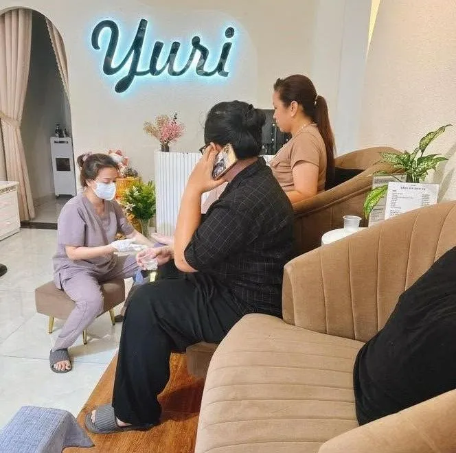 Yuri Beauty & Spa 2